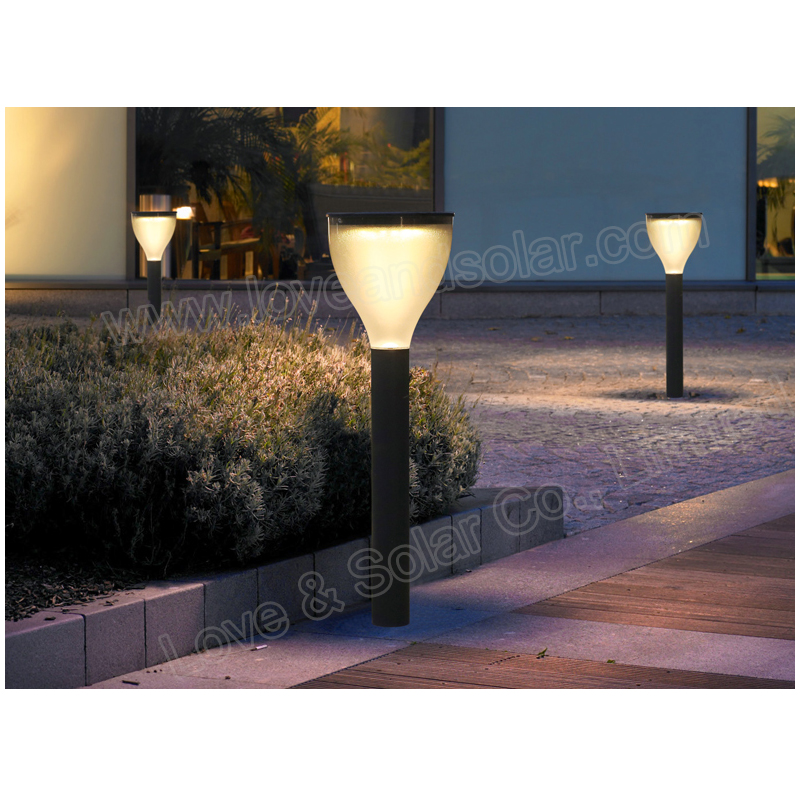 Solar Garden Light Love and Solar CPD4804 SunergyPlus