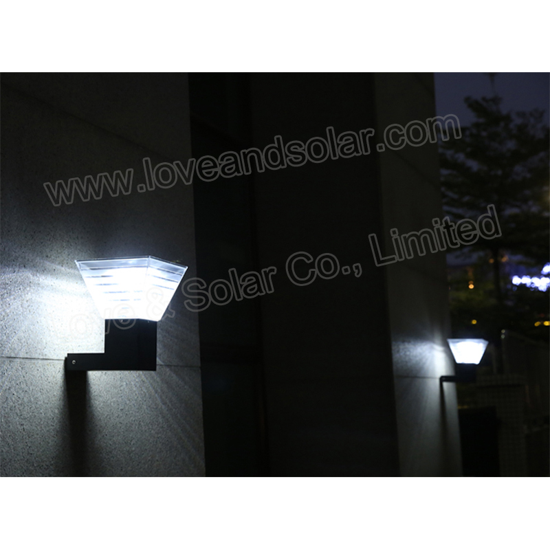 Solar Garden Light Love & Solar Lawn Light BD6001 CPD5004 SunergyPlus